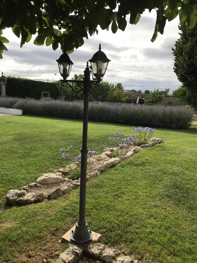 Le Four A Pain Hotell Saint-Jean-dʼAngély Eksteriør bilde